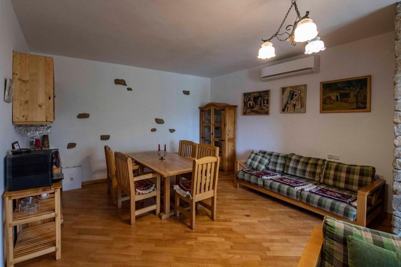 Green Stone Boutique Hotel Yeghegnadzor Εξωτερικό φωτογραφία